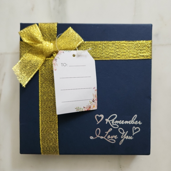 💛 Mom I Love You Forever Ceramic Trinket Dish - Picture 4 of 6